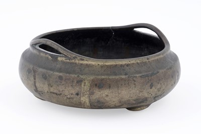 Lot 833 - A small Chinese bronze censer