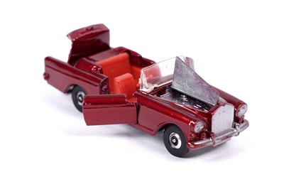 Lot 386 - A collection of Corgi, Dinky and Lone Stare diecast cars