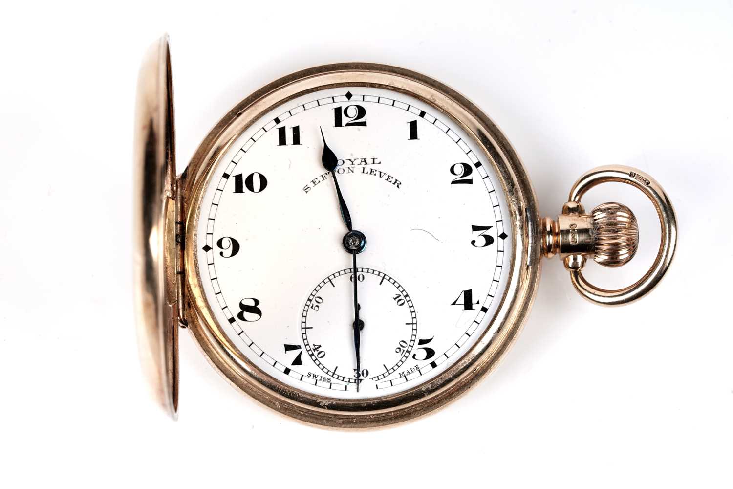 Lot 475 - Royal Sefton Lever: a 9ct yellow gold cased hunter pocket watch