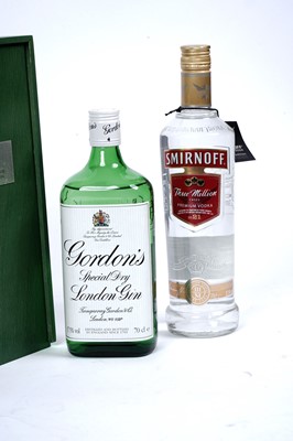 Lot 31 - A decanter of Kings Ransom 12 Year Old Blended Scotch Whisky; and others