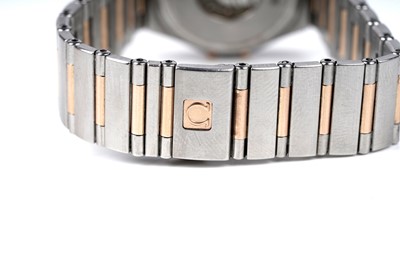 Lot 436 - Omega Constellation: a stainless steel, rose gold and diamond cased lady's wristwatch
