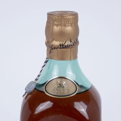 Lot 37 - A bottle of Johnnie Walker Kilmarnock 400 15 Year Old Scotch Whisky