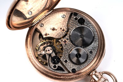 Lot 481 - Selezi: a 9ct yellow gold cased open faced pocket watch