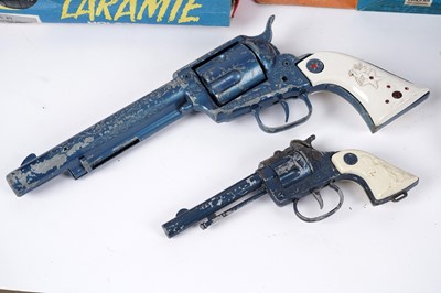 Lot 354 - Vintage toys and collectors' items related to The Lone Ranger