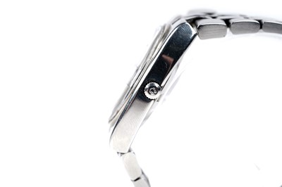Lot 424 - Omega Constellation: a stainless steel cased automatic chronometer wristwatch