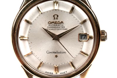 Lot 425 - Omega Constellation: an 18ct yellow gold cased automatic chronometer wristwatch