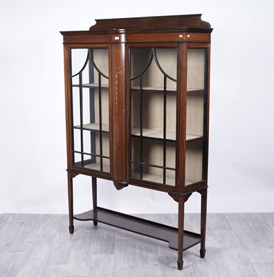 Lot 31 - An Edwardian inlaid mahogany display cabinet