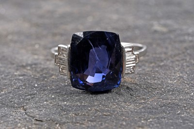 Lot 525 - An Art Deco Burmese sapphire and diamond ring
