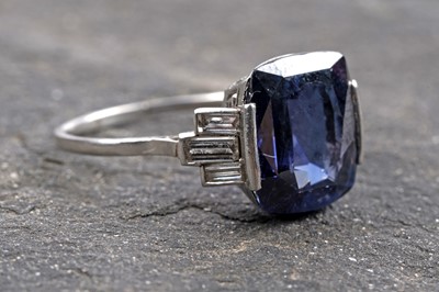 Lot 525 - An Art Deco Burmese sapphire and diamond ring