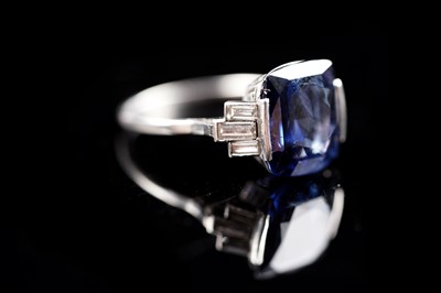 Lot 525 - An Art Deco Burmese sapphire and diamond ring