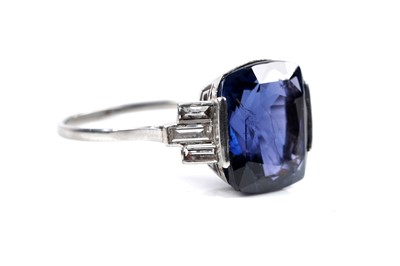 Lot 525 - An Art Deco Burmese sapphire and diamond ring