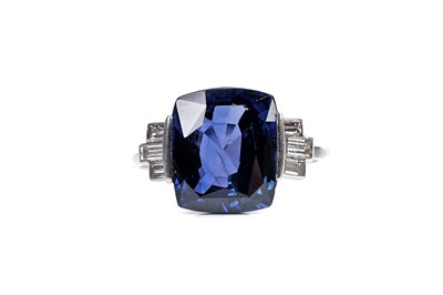 Lot 525 - An Art Deco Burmese sapphire and diamond ring