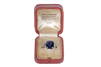 Lot 525 - An Art Deco Burmese sapphire and diamond ring