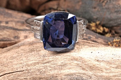 Lot 525 - An Art Deco Burmese sapphire and diamond ring