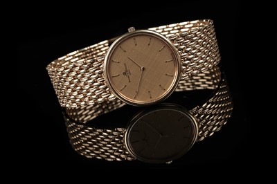 Lot 441 - Baume & Mercier: an 18ct yellow gold cased quartz wristwatch