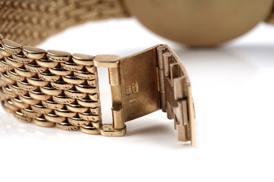 Lot 441 - Baume & Mercier: an 18ct yellow gold cased quartz wristwatch