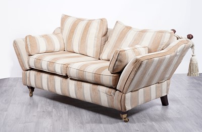 Lot 40 - MultiYork: a Knoll style drop end sofa