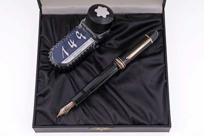 Lot 243 - A Montblanc ‘Meisterstuck’ 149 fountain pen
