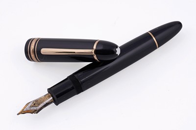 Lot 243 - A Montblanc ‘Meisterstuck’ 149 fountain pen