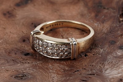 Lot 65 - A Modern pave-set diamond ring, on 18ct gold