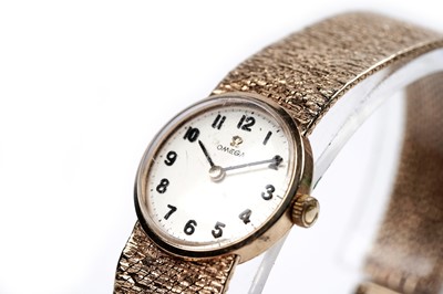 Lot 426 - Omega: a 9ct yellow gold cocktail watch