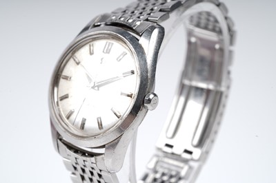 Lot 437 - Omega Seamaster: a stainless steel cased automatic wristwatch