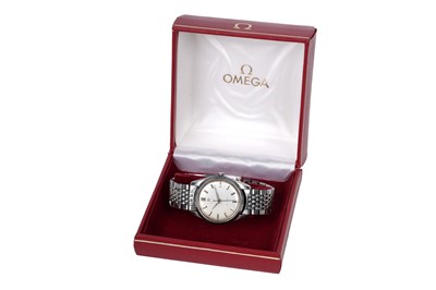Lot 437 - Omega Seamaster: a stainless steel cased automatic wristwatch
