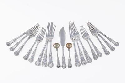 Lot 193 - William IV silver kings pattern flatware