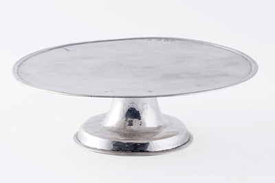 Lot 108 - An extremely rare Queen Anne Scottish silver tazza