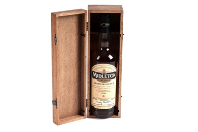 Lot 21 - A bottle of Midleton Very Rare 1996 Irish Whiskey