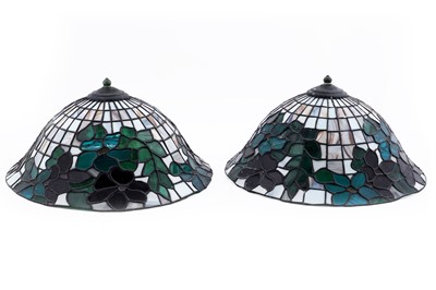 Lot 176 - A pair of Tiffany style light shades