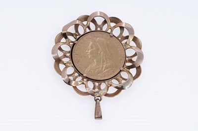 Lot 305 - A Victorian 1893 gold sovereign in a 9ct gold pendant mount