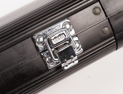Lot 16 - A Yamaha YFL 211S flute