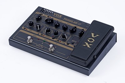 Lot 168 - A Vox Tone Lab ST effects processor