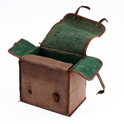 Lot 129 - A Thornton Pickard ‘Ruby’ mahogany and brass plate camera