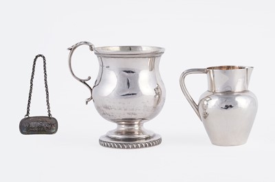 Lot 228 - A mixed lot