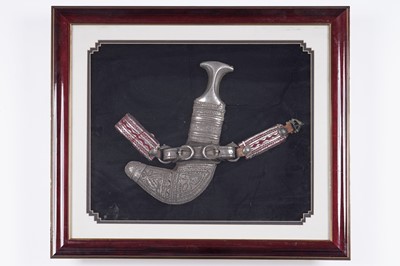 Lot 114 - A presentation dagger (Jambiyya) and sheath