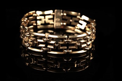 Lot 612 - A Chinese high carat gold fancy gate-link bracelet