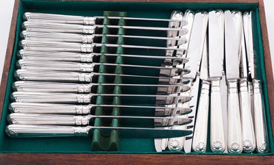 Lot 196 - A late Victorian silver part service of Military, Thread and Shell pattern flatware