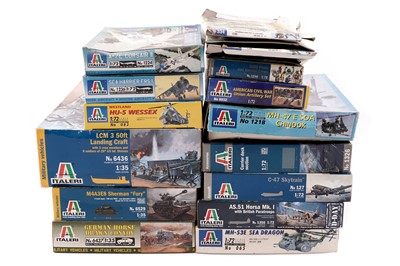 Lot 865 - A collection of sixteen boxed Italeri model kits