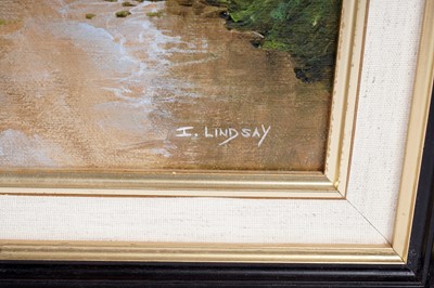 Lot 519 - Ivan Lindsay - Cullercoats beach | oil