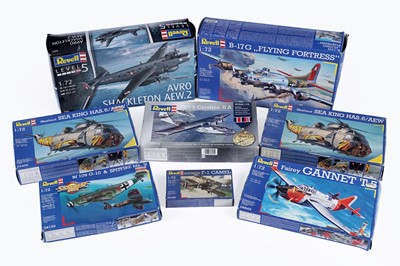 Lot 878 - A collection of eight boxed Revell 1:72 scale model kits