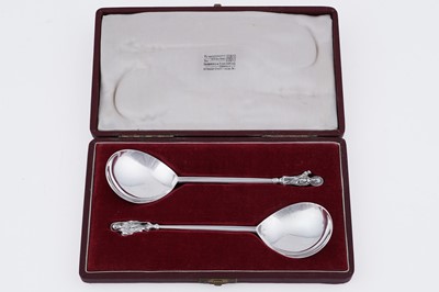 Lot 155 - A Great War period cased pair of silver ‘apostle’ spoons
