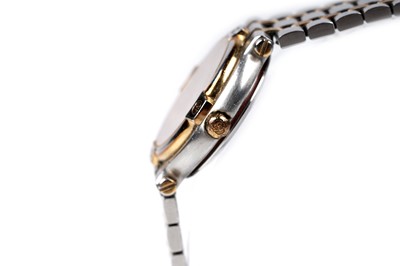 Lot 457 - Gucci: a steel and gilt cased quartz lady's wristwatch