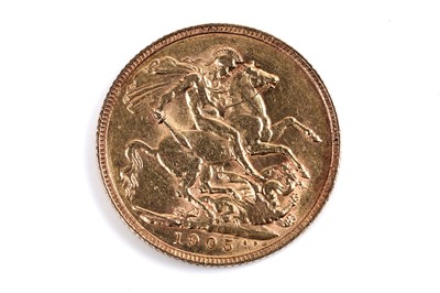 Lot 235 - An Edward VII 1905 gold sovereign