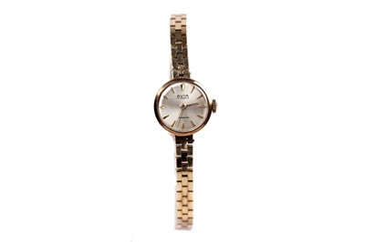 Lot 272 - A lady's 9ct gold cased Avia wristwatch