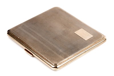 Lot 51 - A 1930's 9ct gold cigarette case