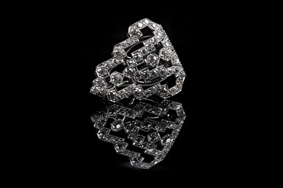 Lot 506 - An Art Deco diamond fur clip or brooch