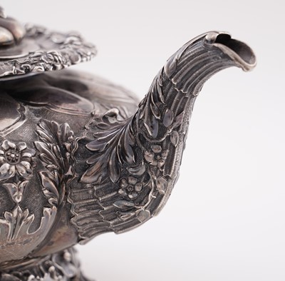 Lot 115 - A late George IV silver three-piece tea service