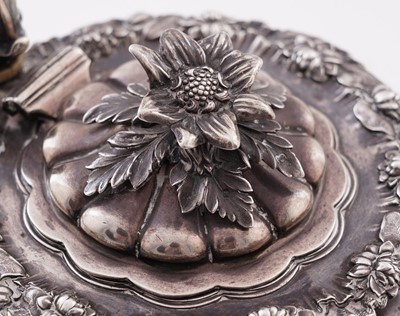 Lot 115 - A late George IV silver three-piece tea service
